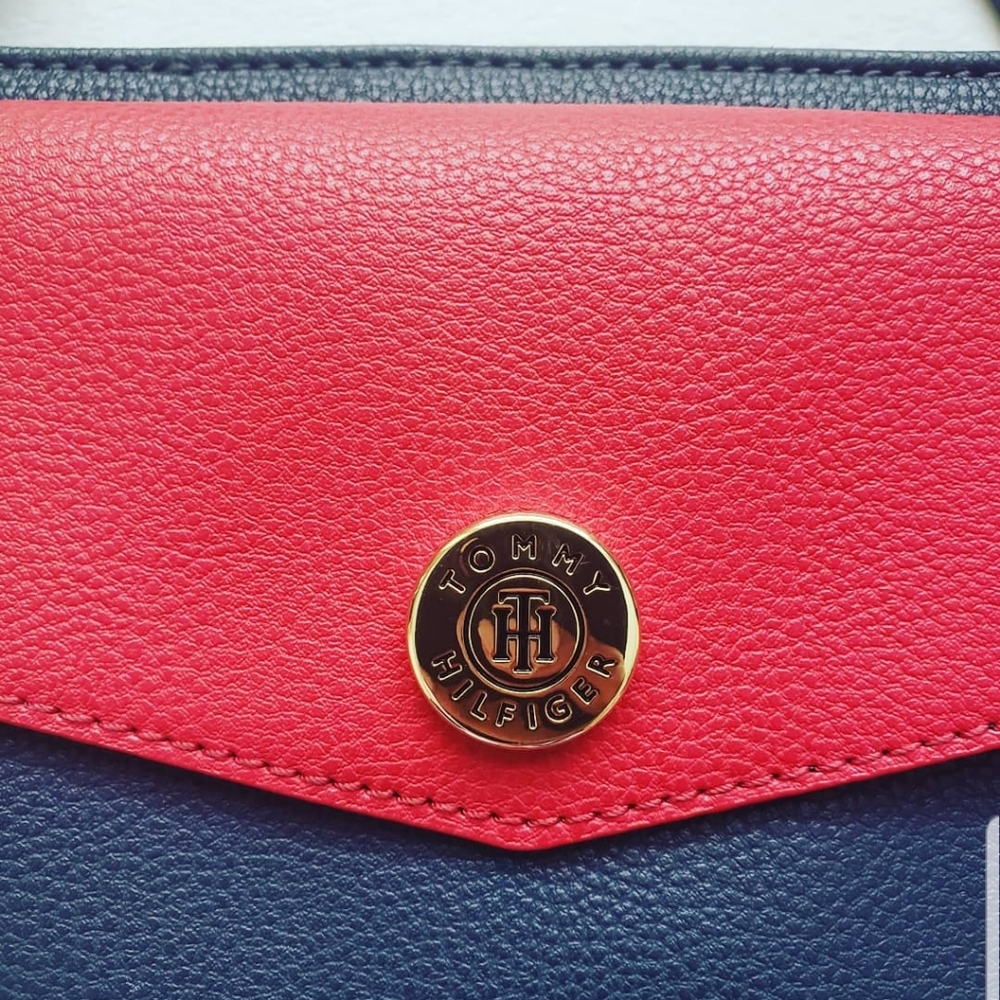 Handbag - Picture 2 of 4